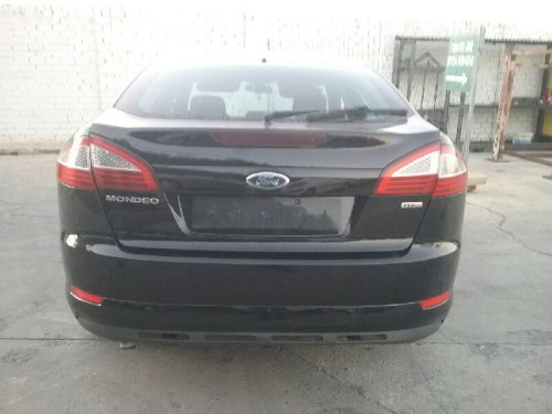 FORD MONDEO BERLINA (CA2) — vehículo donante para recambios 