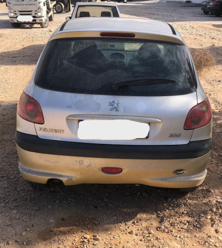 PEUGEOT 206 — автомобиль-донор на запчасти 