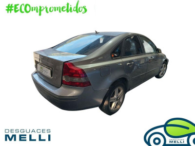 VOLVO S40 BERLINA