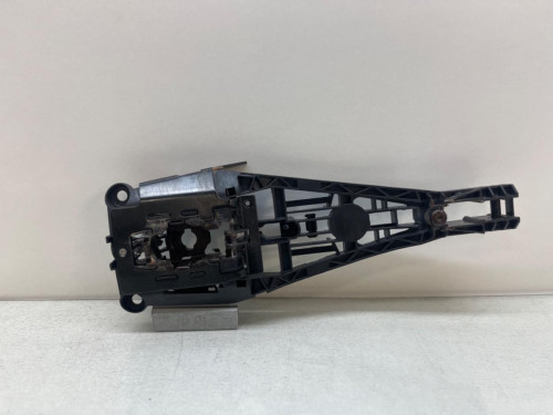 SOPORTE MANETA EXTERIOR TRASERA DERECHA Opel ZAFIRA C 