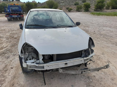 RENAULT CLIO II FASE II (B/CB0)