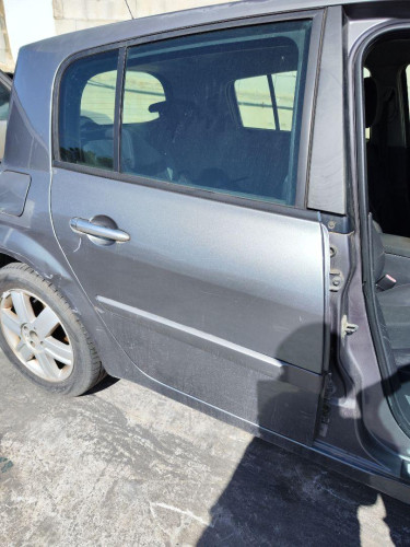 PUERTA TRASERA DERECHA RENAULT MEGANE II BERLINA 5P 