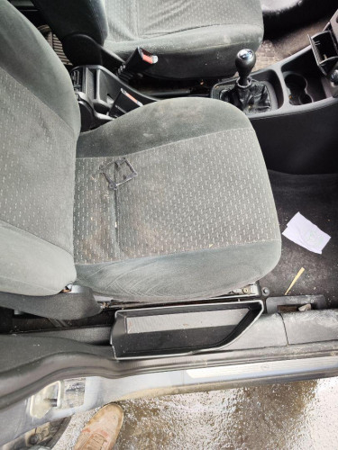 ASIENTO DELANTERO DERECHO Opel ZAFIRA A 