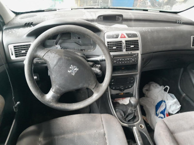 PEUGEOT 307 (S1)(04.2001)