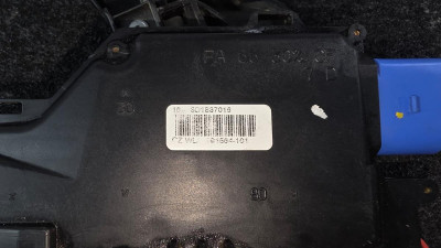 CERRADURA PUERTA DELANTERA DERECHA, VOLKSWAGEN, TOUAREG (7LA)