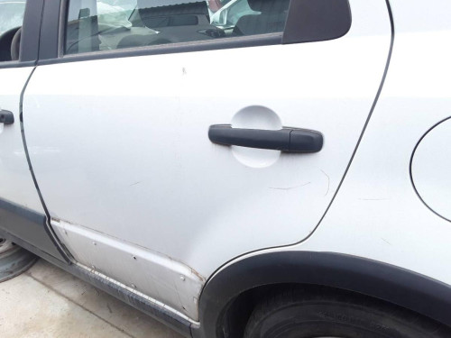 PUERTA TRASERA IZQUIERDA Fiat SEDICI (189) 