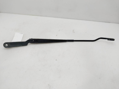 BRAZO LIMPIA DELANTERO IZQUIERDO