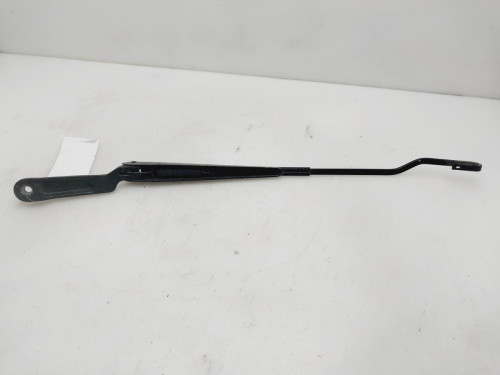 BRAZO LIMPIA DELANTERO IZQUIERDO Volkswagen GOLF IV BERLINA (1J1)(10.1997) 