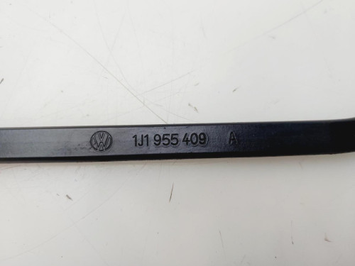 BRAZO LIMPIA DELANTERO IZQUIERDO Volkswagen GOLF IV BERLINA (1J1)(10.1997) 