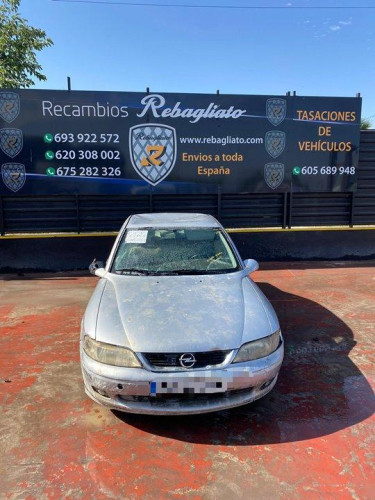  OPEL VECTRA B BERLINA 