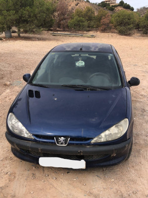 PEUGEOT 206
