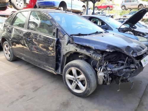  FORD FOCUS BERLINA (CB4) 