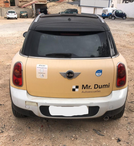 BMW MINI COUNTRYMAN (R60) — автомобиль-донор на запчасти 