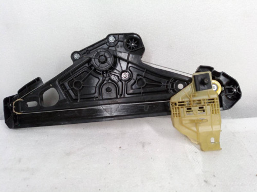  MOTOR ELEVALUNAS TRASERO IZQUIERDO RENAULT CAPTUR II 