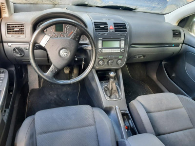 VOLKSWAGEN GOLF V (1K1)(10.2003)