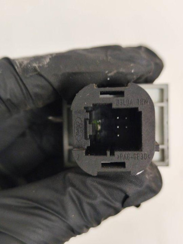  INTERRUPTOR Ford FOCUS BERLINA (CAP) 