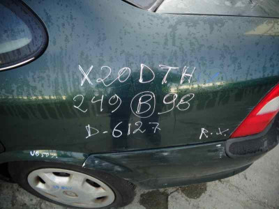 OPEL VECTRA B BERLINA