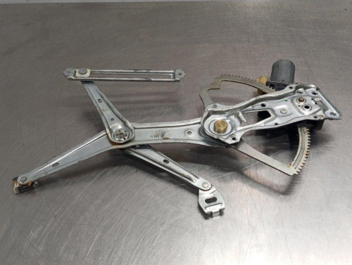  ELEVALUNAS DELANTERO DERECHO Mercedes-Benz CLASE ML (BM 163) 