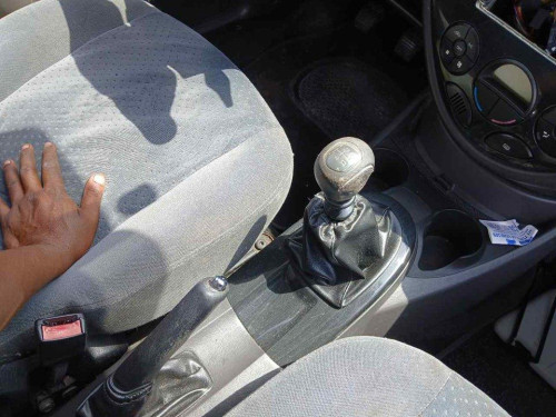  FORD FOCUS FAMILIAR (CAK) 