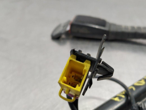  ENGANCHE CINTURON DELANTERO DERECHO Opel VECTRA C BERLINA 