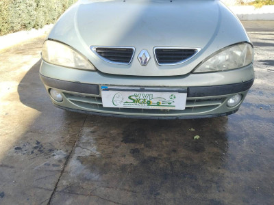 PARAGOLPES DELANTERO Renault Megane I Fase 2 Berlina (BA0)(1999->)