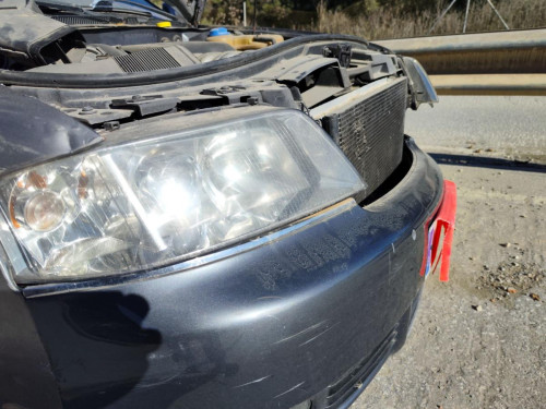 FARO DERECHO Audi A6 BERLINA (4B2) 