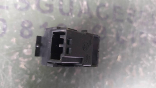 MANDO ELEVALUNAS DELANTERO DERECHO Land Rover FREELANDER (LR2) 