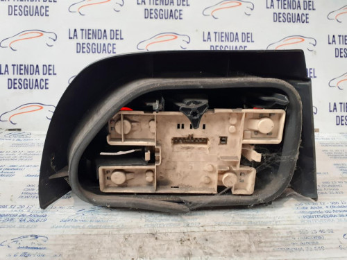  PILOTO TRASERO IZQUIERDO 