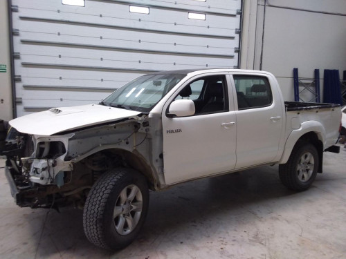 TOYOTA HILUX (KUN) — автомобиль-донор на запчасти 