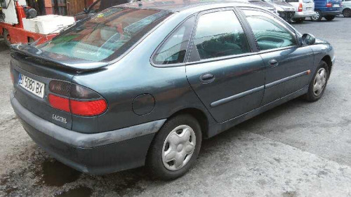  RENAULT LAGUNA (B56) 