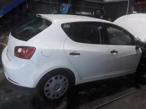  SEAT IBIZA BERLINA (6J5) 