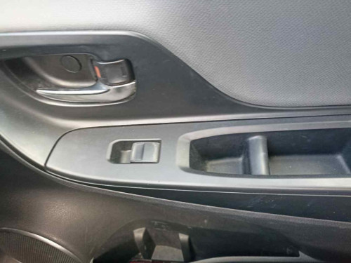 MANDO ELEVALUNAS DELANTERO DERECHO TOYOTA YARIS (P13) 