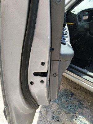 CERRADURA PUERTA DELANTERA IZQUIERDA