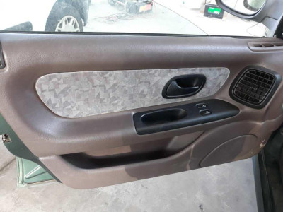 RENAULT LAGUNA (B56)