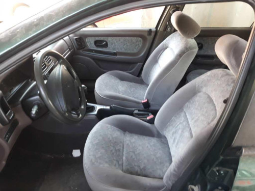  RENAULT LAGUNA (B56) 