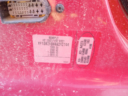  RENAULT CLIO III 