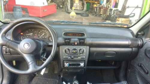  OPEL CORSA B 
