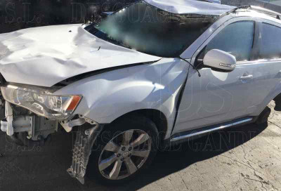 MITSUBISHI OUTLANDER (CW0)