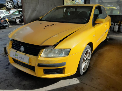 FIAT STILO (192) — vehículo donante para recambios 