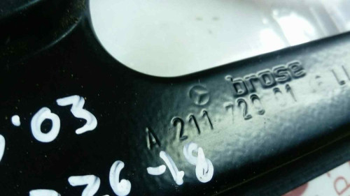 ELEVALUNAS DELANTERO IZQUIERDO Mercedes-Benz CLASE E (BM 211) BERLINA 