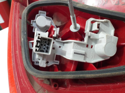 PILOTO TRASERO IZQUIERDO, FORD, FIESTA (CB1)