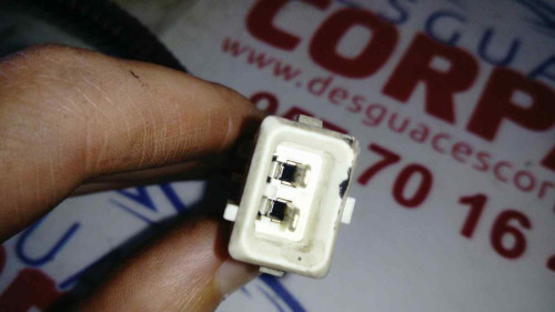  COMPRESOR AIRE ACONDICIONADO 
