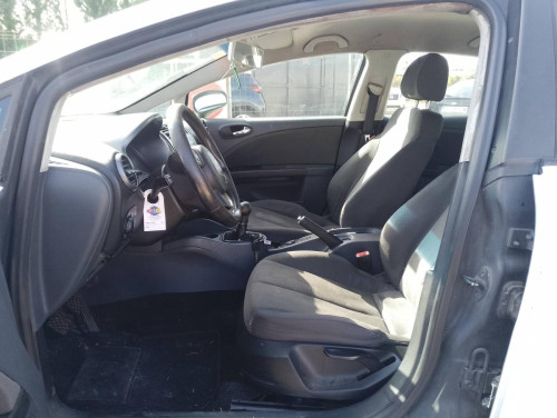  SEAT LEON (1P1) 
