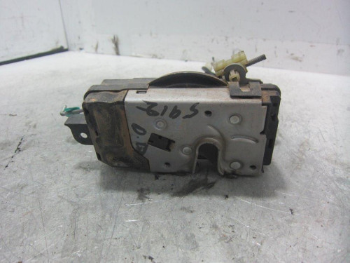  CERRADURA PUERTA DELANTERA DERECHA OPEL ZAFIRA B 