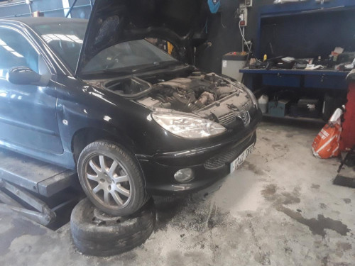 PEUGEOT 206 SW — автомобиль-донор на запчасти 