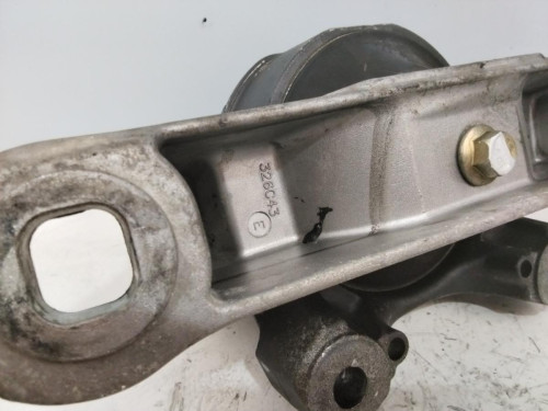 SOPORTE MOTOR DERECHO Ford FOCUS BERLINA (CAP) 