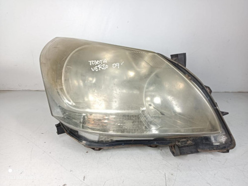 FARO DERECHO TOYOTA COROLLA VERSO (R1) 