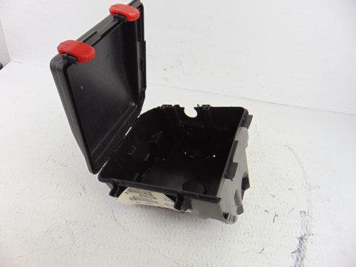 CAJA RELES / FUSIBLES de segunda mano