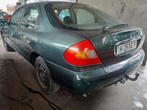  FORD MONDEO BERLINA (GD) 