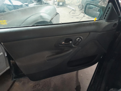  FORD MONDEO BERLINA (GD) 